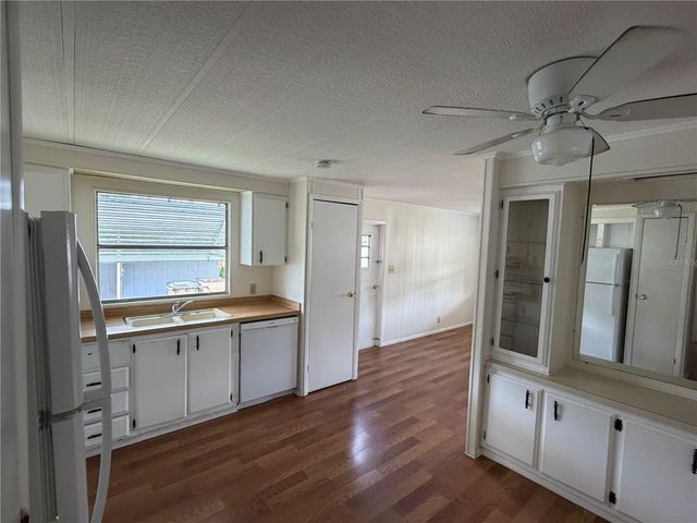 26139 ROSE LANE, Astatula, FL 34705