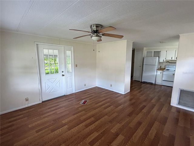 26139 ROSE LANE, Astatula, FL 34705