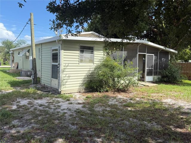 26139 ROSE LANE, Astatula, FL 34705