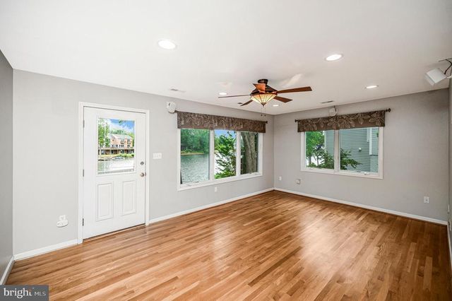 314 BIRCHSIDE CIR, Locust Grove, VA 22508