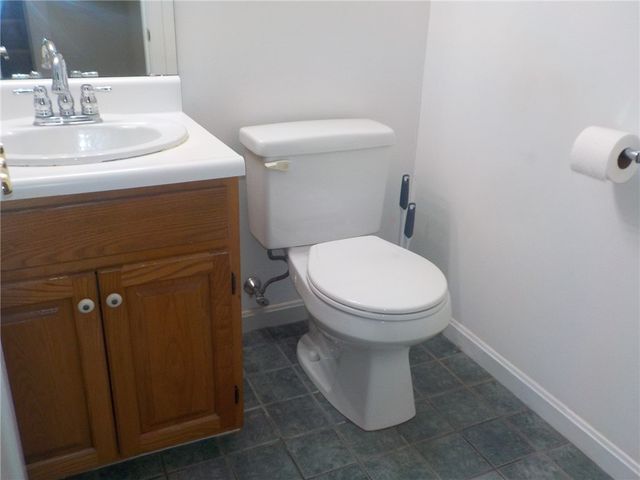 9 Fairway Lane 9, Blackstone, MA 01504