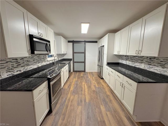 4105 Clintwood LN, Virginia Beach, VA 23452