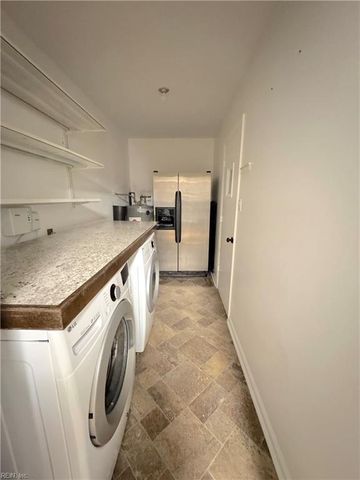 4105 Clintwood LN, Virginia Beach, VA 23452