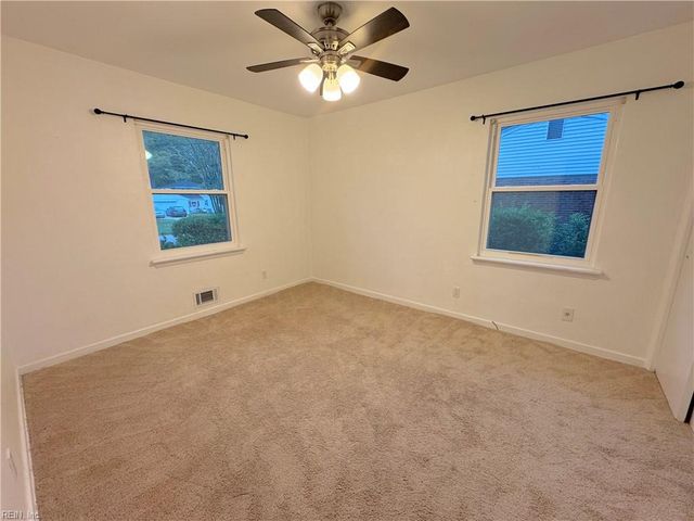 4105 Clintwood LN, Virginia Beach, VA 23452