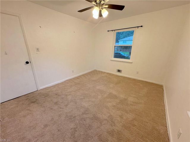 4105 Clintwood LN, Virginia Beach, VA 23452