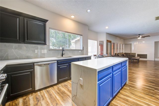 16414 Concord Falls Lane, Sugar Land, TX 77498