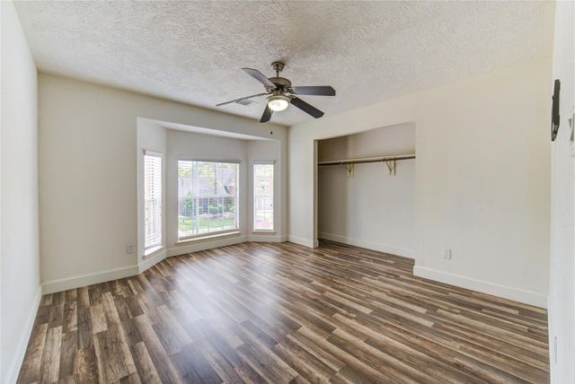 16414 Concord Falls Lane, Sugar Land, TX 77498