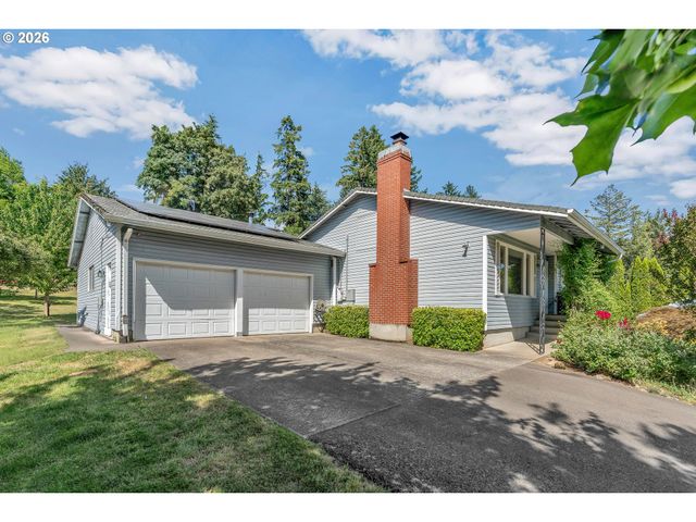 8025 Sw SCHILLER Rd, Portland, OR 97225
