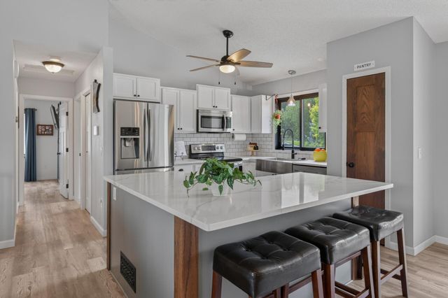 16691 Javelin Avenue, Lakeville, MN 55044