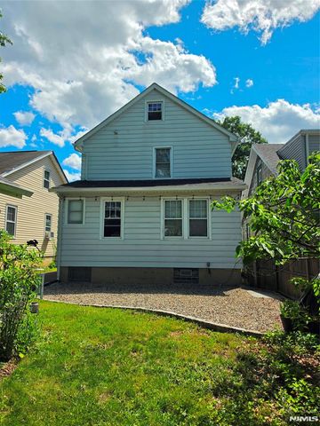 12 Brook Place, Bloomfield, NJ 07003