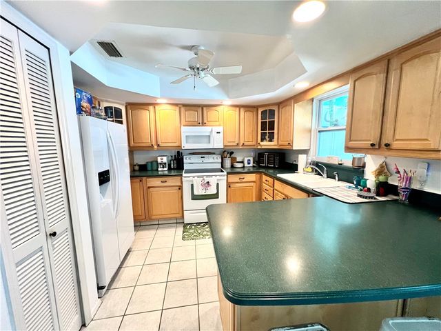 235 14th Avenue, Vero Beach, FL 32962