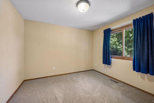11824 W River Road, Champlin, MN 55316
