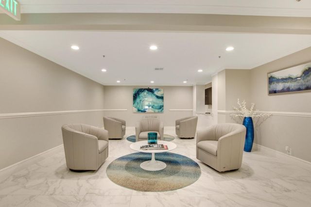 5280 N Ocean Drive 7a, Singer Island, FL 33404