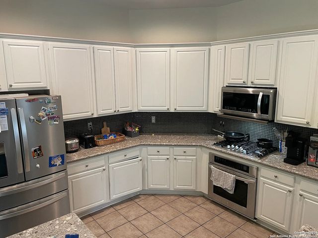 13123 Voelcker Ranch Dr, San Antonio, TX 78231