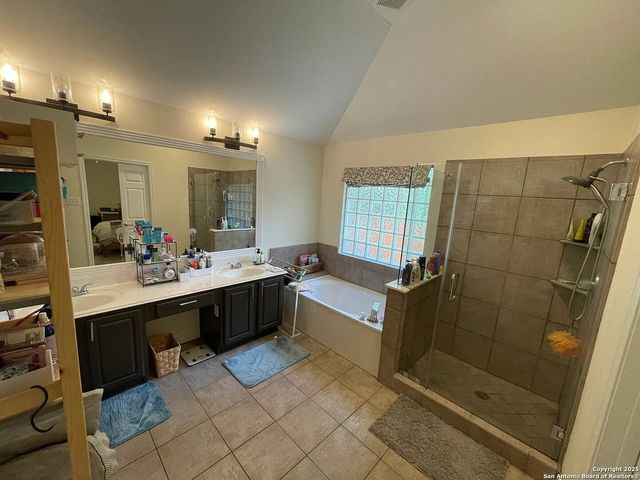 13123 Voelcker Ranch Dr, San Antonio, TX 78231