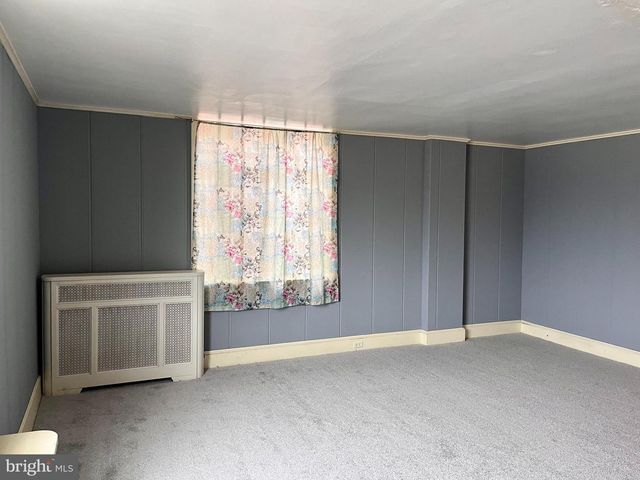 27 N HANOVER ST, Pottstown, PA 19464