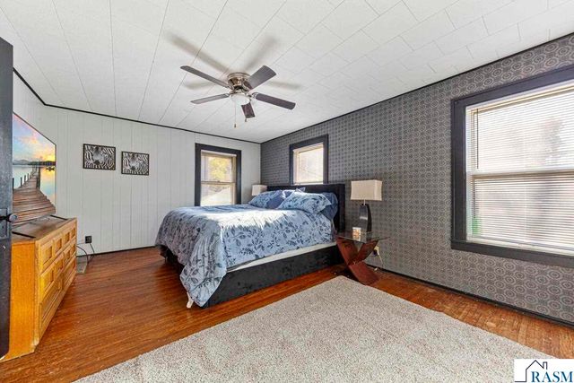 202 E Lewis Street, Mankato, MN 56001