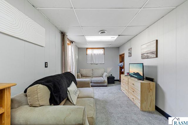 202 E Lewis Street, Mankato, MN 56001