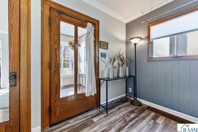 202 E Lewis Street, Mankato, MN 56001