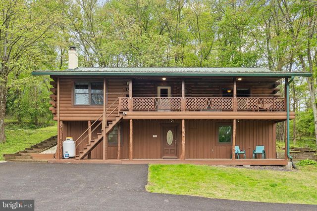 209 TOWNSHIP LINE RD, Schwenksville, PA 19473