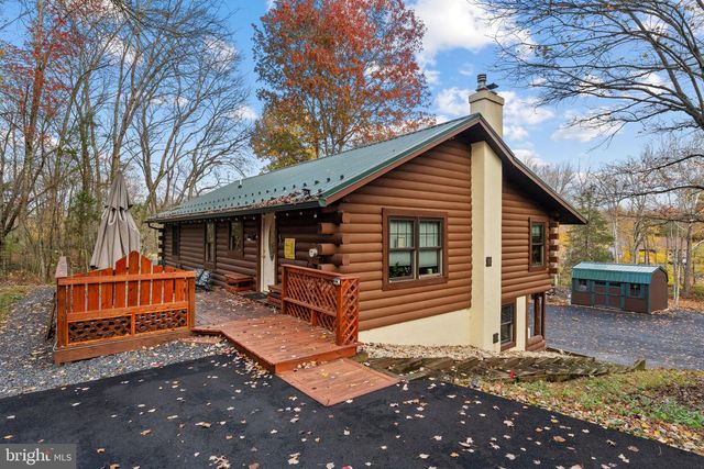 209 TOWNSHIP LINE RD, Schwenksville, PA 19473