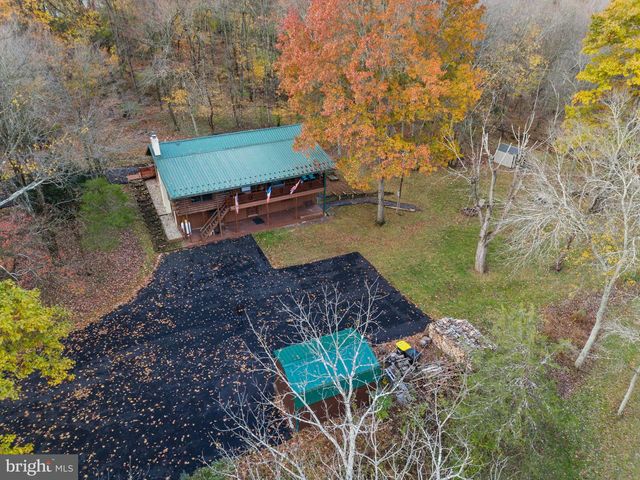 209 TOWNSHIP LINE RD, Schwenksville, PA 19473