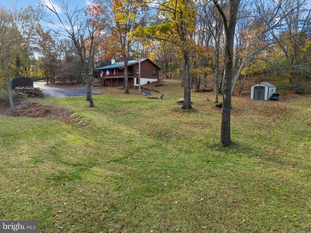 209 TOWNSHIP LINE RD, Schwenksville, PA 19473