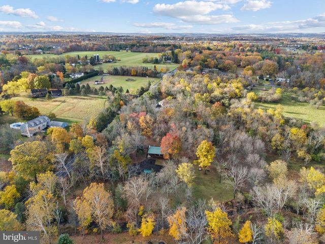 209 TOWNSHIP LINE RD, Schwenksville, PA 19473
