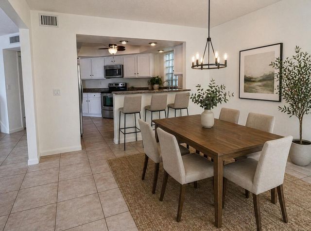 4328 Hazel Avenue C, Palm Beach Gardens, FL 33410