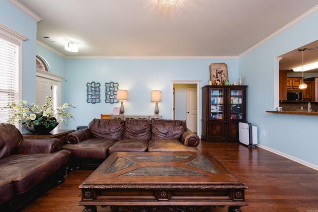 2115 Magna Carta Ln, Bryant, AR 72022