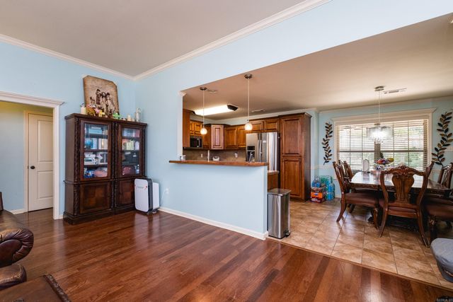 2115 Magna Carta Ln, Bryant, AR 72022