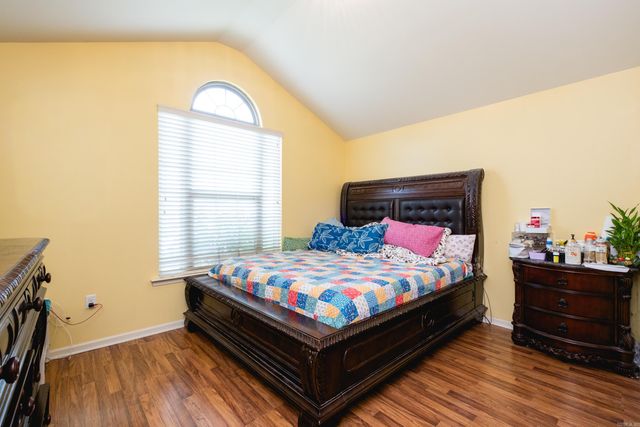 2115 Magna Carta Ln, Bryant, AR 72022