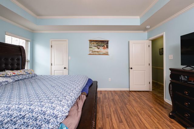 2115 Magna Carta Ln, Bryant, AR 72022