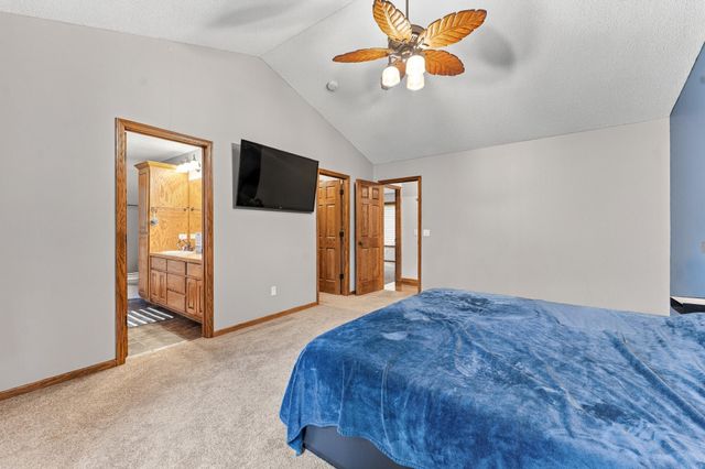 22048 Elston Avenue, Forest Lake, MN 55025