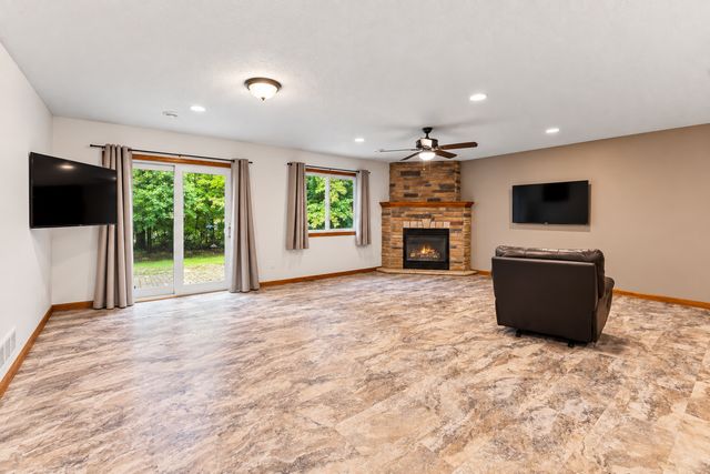 22048 Elston Avenue, Forest Lake, MN 55025