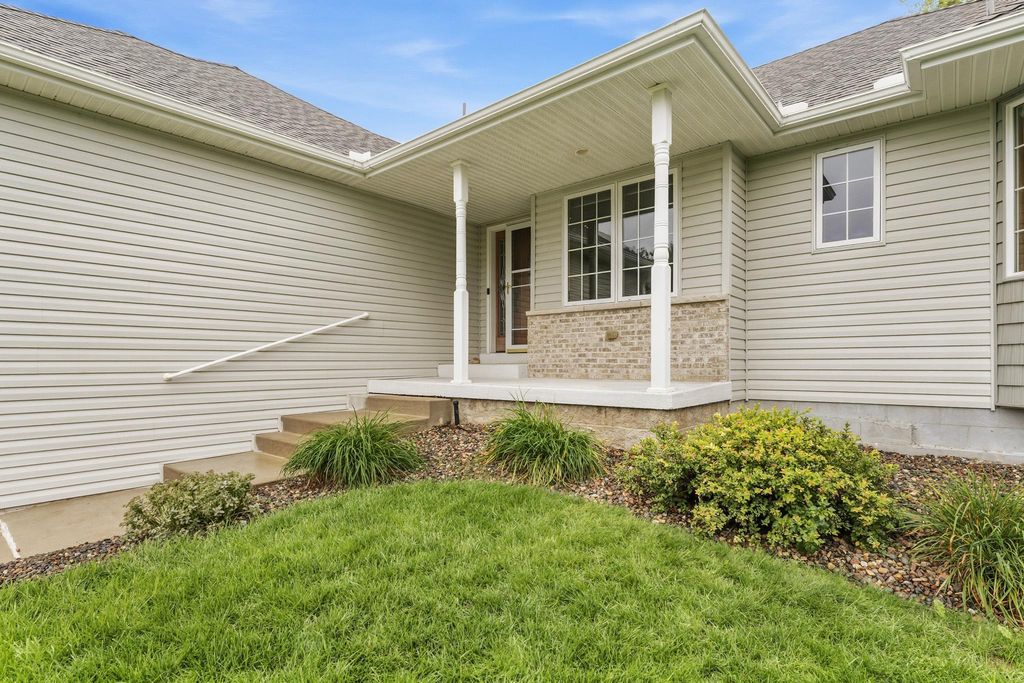 22048 Elston Avenue, Forest Lake, MN 55025 — photo 2