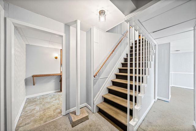 1716 Merritt Dr, Clarksville, TN 37043