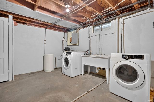 1519 Altgeld Street, South Bend, IN 46614