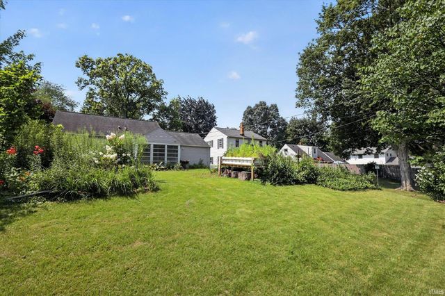 1519 Altgeld Street, South Bend, IN 46614