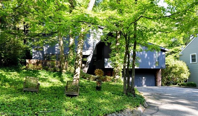 1944 Laurel Hill Drive, South Euclid, OH 44121