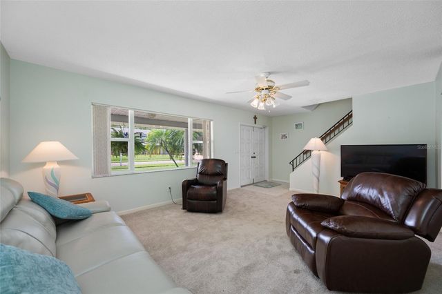 12465 MONARCH CIRCLE, Seminole, FL 33772