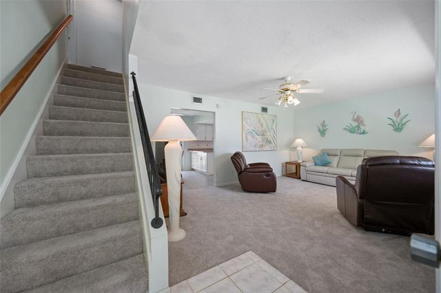 12465 MONARCH CIRCLE, Seminole, FL 33772