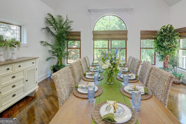 305 Lakeshore Drive, Hartwell, GA 30643