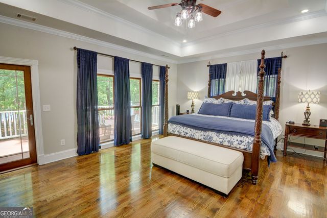 305 Lakeshore Drive, Hartwell, GA 30643