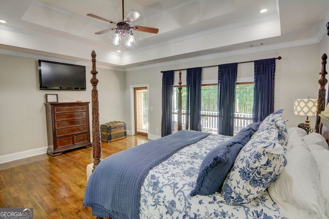 305 Lakeshore Drive, Hartwell, GA 30643