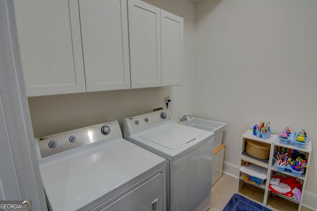 305 Lakeshore Drive, Hartwell, GA 30643