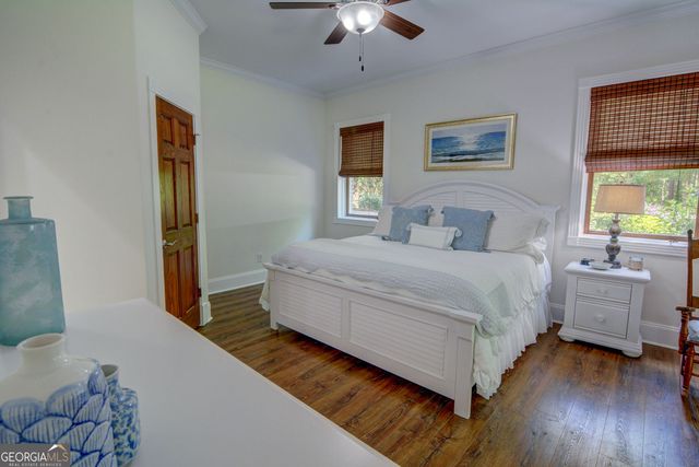 305 Lakeshore Drive, Hartwell, GA 30643