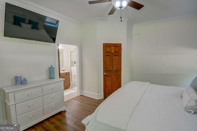305 Lakeshore Drive, Hartwell, GA 30643