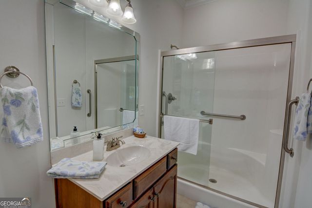 305 Lakeshore Drive, Hartwell, GA 30643
