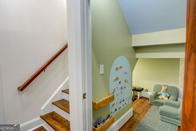 305 Lakeshore Drive, Hartwell, GA 30643